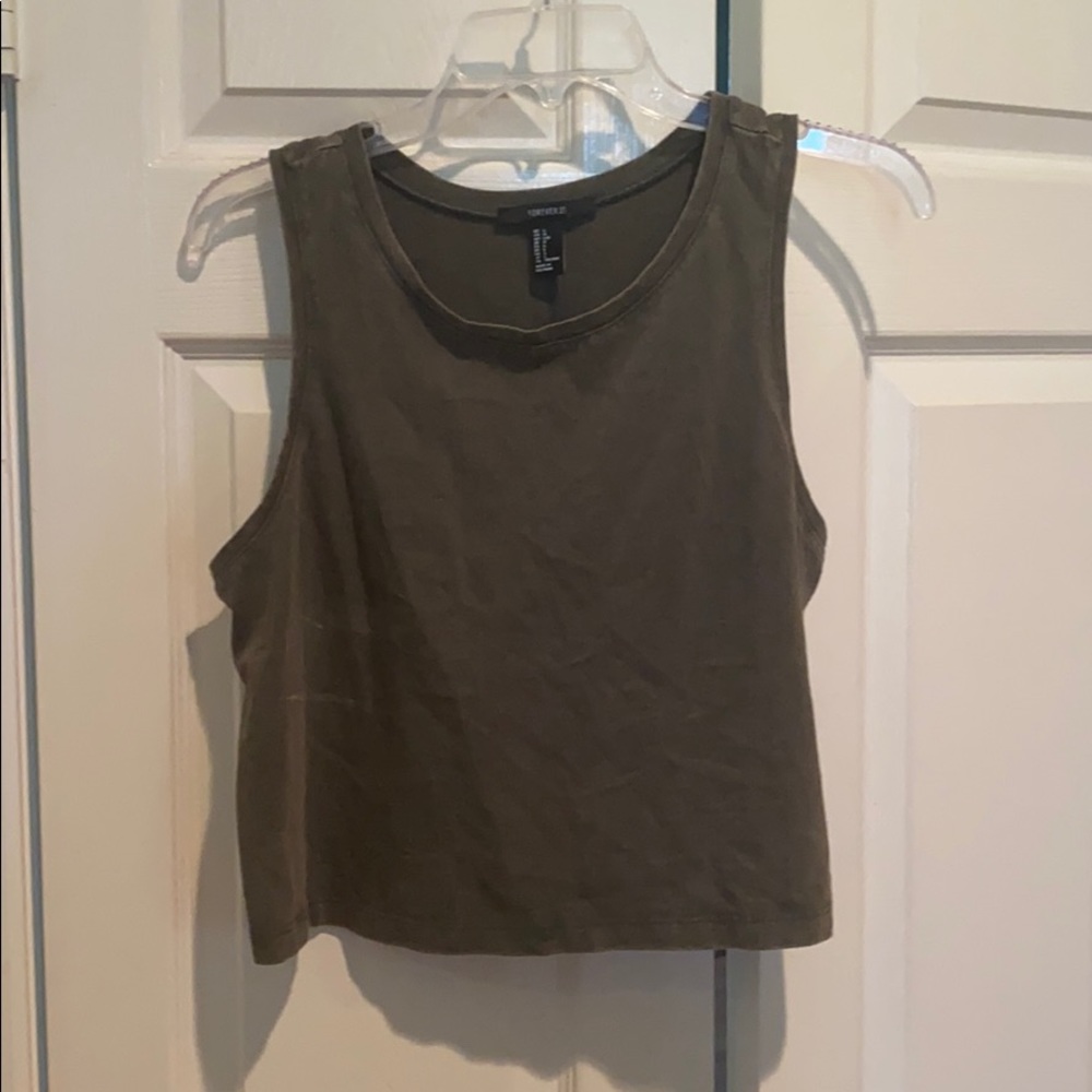 Crop army green tank